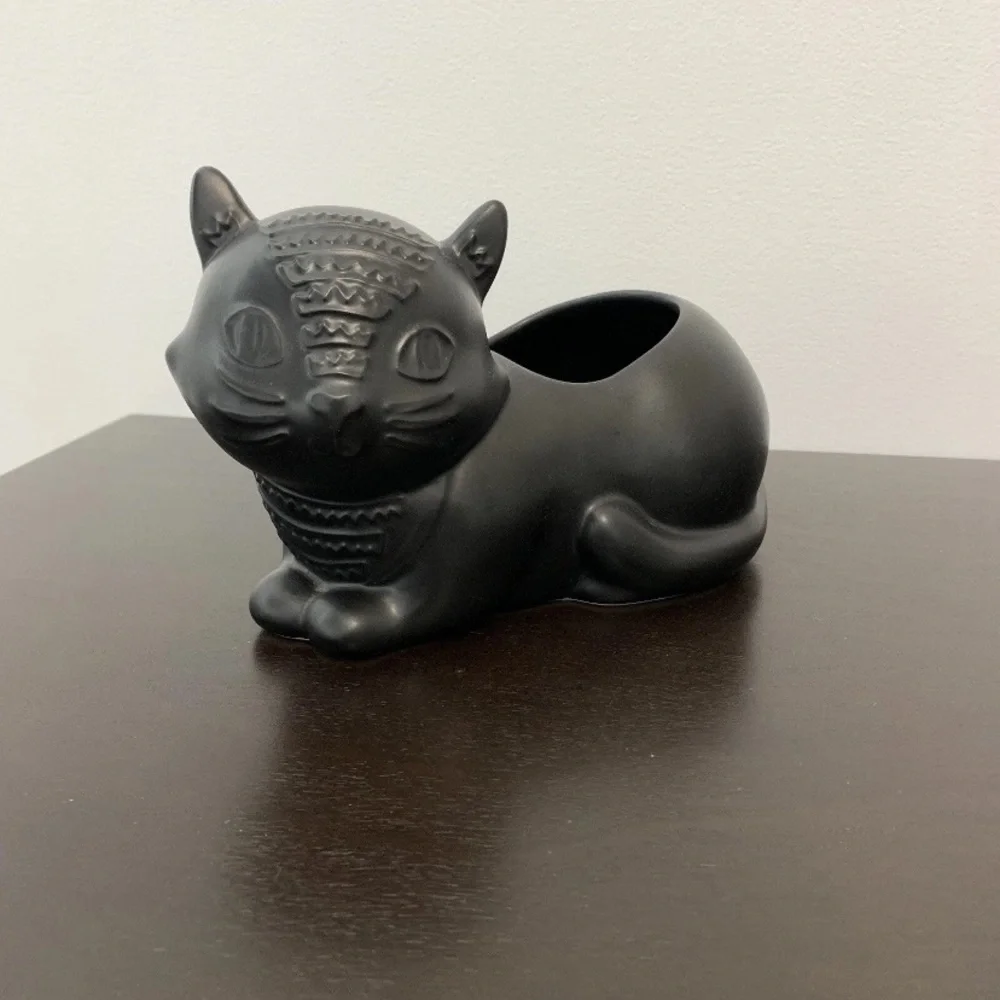 Target Cat Halloween Black Decor From 2014 Cat Kitschy Planter Desk Decoration